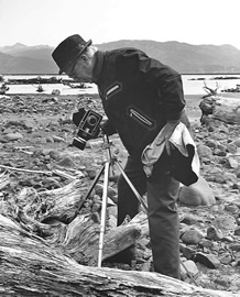 Wynn leading a workshop in Oregon, c. early 1970s